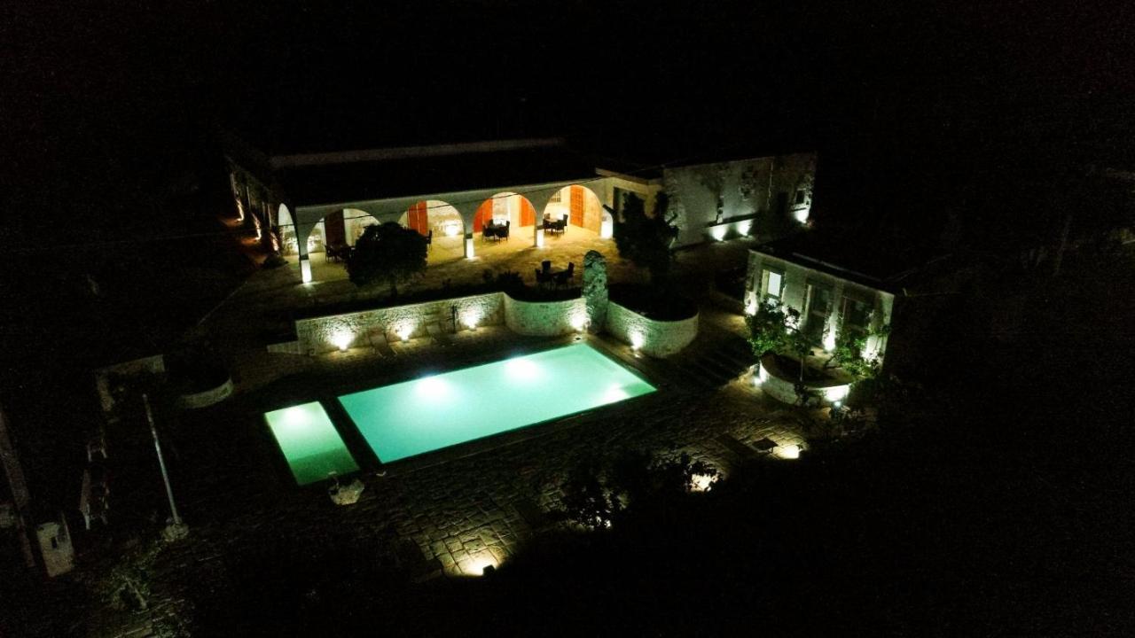 Casolare Lodedo Aparthotel Ceglie Messapica Exterior photo