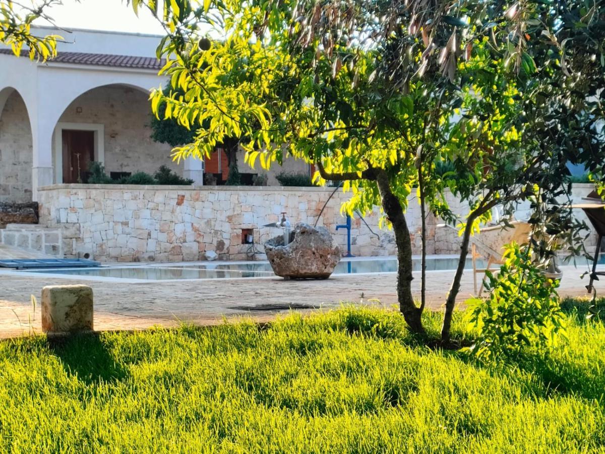 Casolare Lodedo Aparthotel Ceglie Messapica Exterior photo