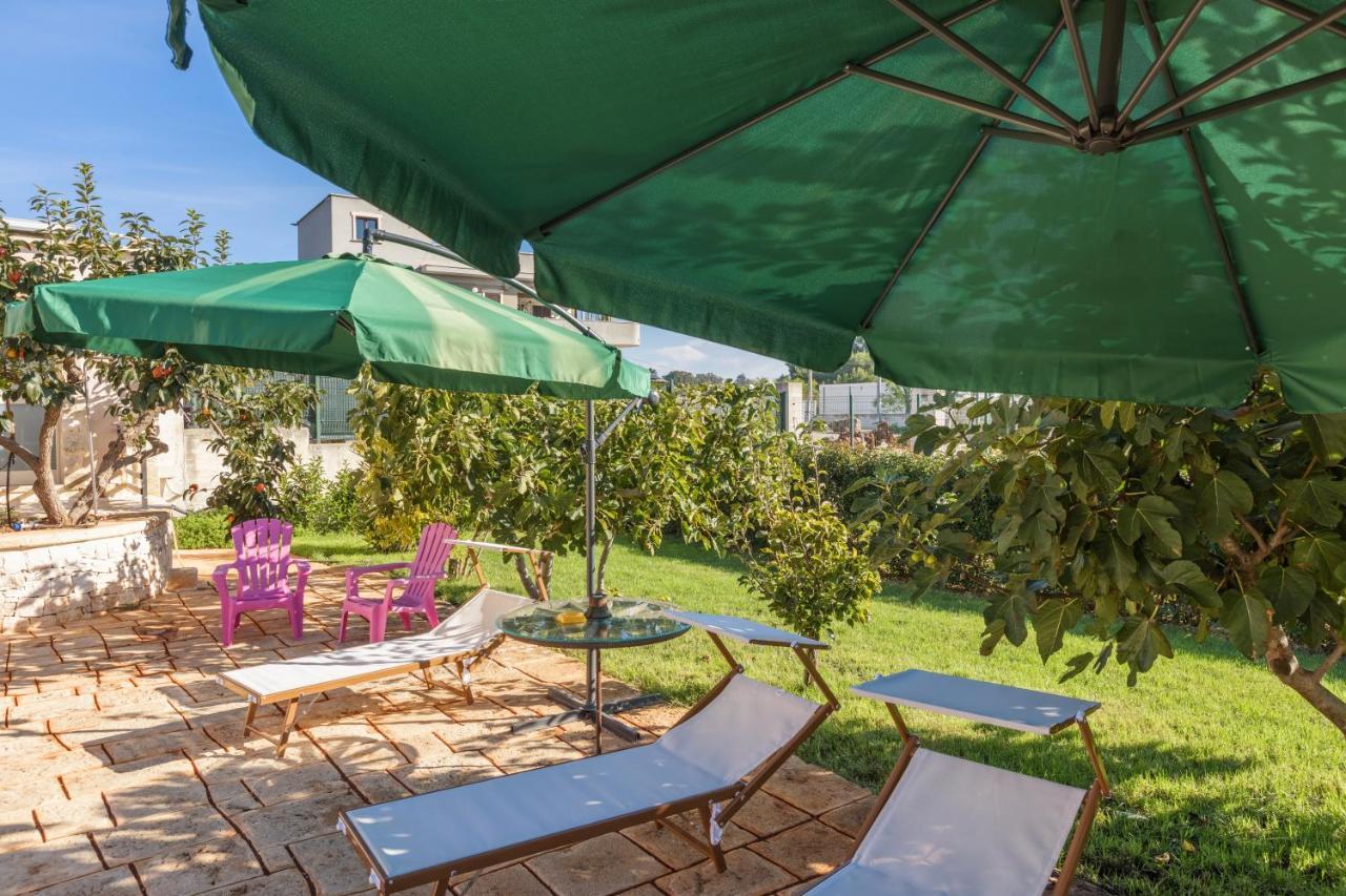 Casolare Lodedo Aparthotel Ceglie Messapica Exterior photo