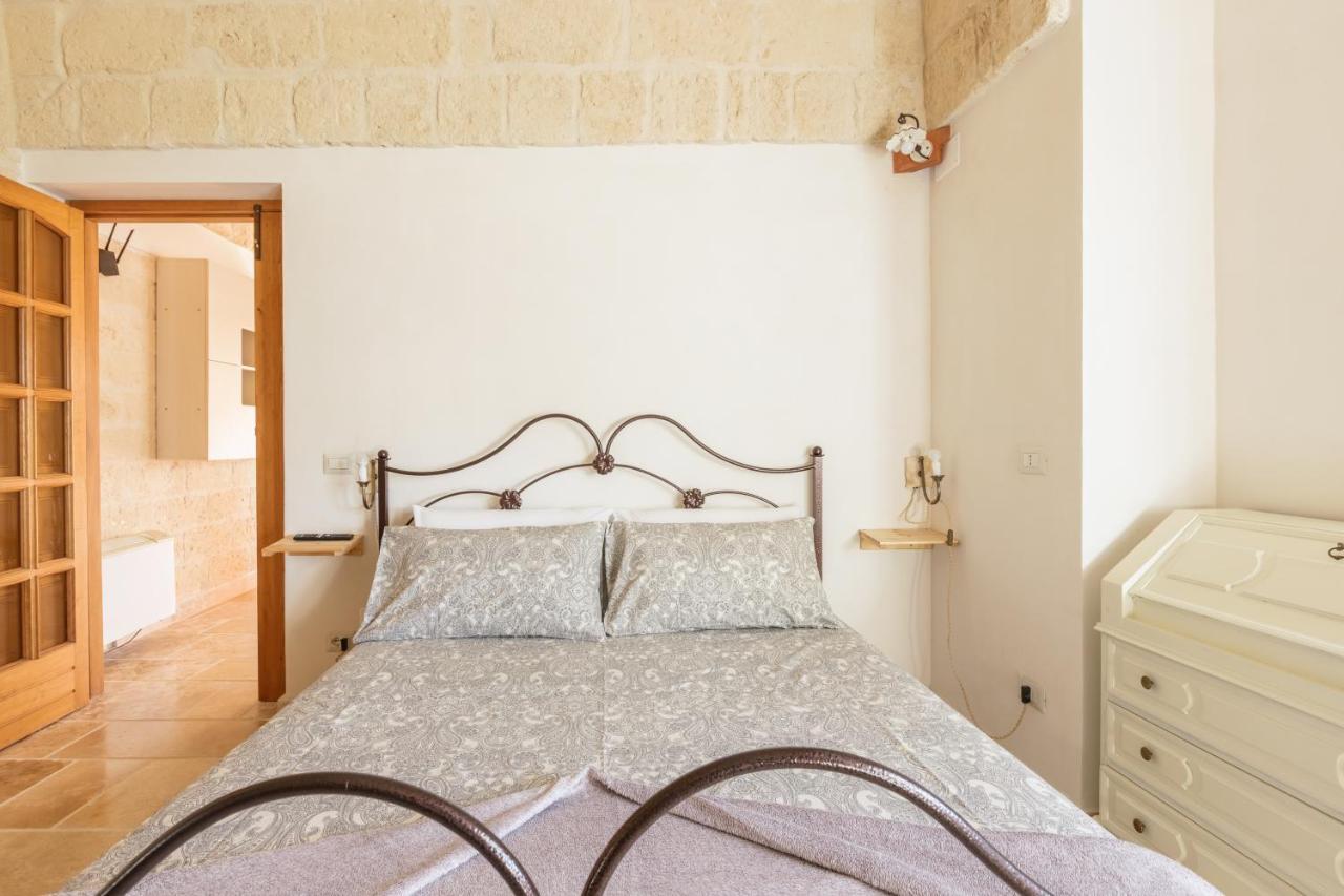 Casolare Lodedo Aparthotel Ceglie Messapica Exterior photo